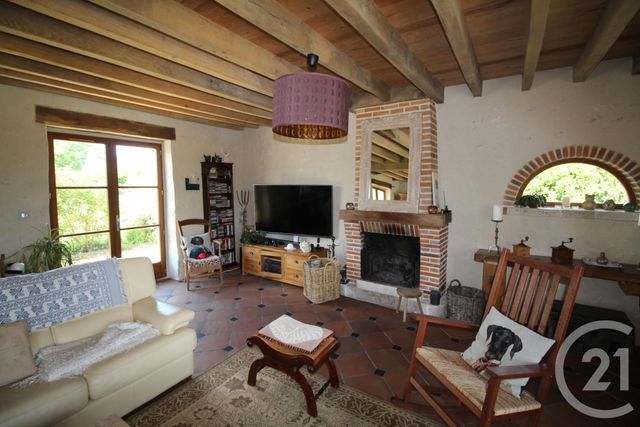 maison à vendre - 5 pièces - 172.88 m2 - MEZIERES LEZ CLERY - 45 - CENTRE - Century 21 Néré Immobilier maison à vendre - 5 pièces - 172.88 m2 - MEZIERES LEZ CLERY - 45 - CENTRE - Century 21 Néré Immobilier