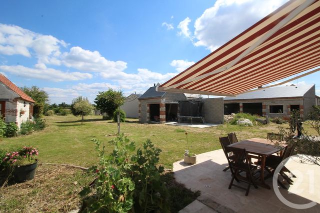 maison à vendre - 5 pièces - 172.88 m2 - MEZIERES LEZ CLERY - 45 - CENTRE - Century 21 Néré Immobilier maison à vendre - 5 pièces - 172.88 m2 - MEZIERES LEZ CLERY - 45 - CENTRE - Century 21 Néré Immobilier