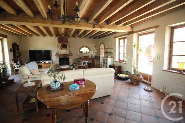 maison à vendre - 5 pièces - 172.88 m2 - MEZIERES LEZ CLERY - 45 - CENTRE - Century 21 Néré Immobilier maison à vendre - 5 pièces - 172.88 m2 - MEZIERES LEZ CLERY - 45 - CENTRE - Century 21 Néré Immobilier