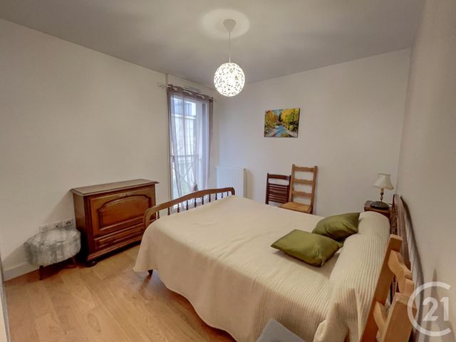 Afficher la photo en grand Appartement F3 à vendre - 3 pièces - 73.49 m2 - OLIVET - 45 - CENTRE - Century 21 Néré Immobilier