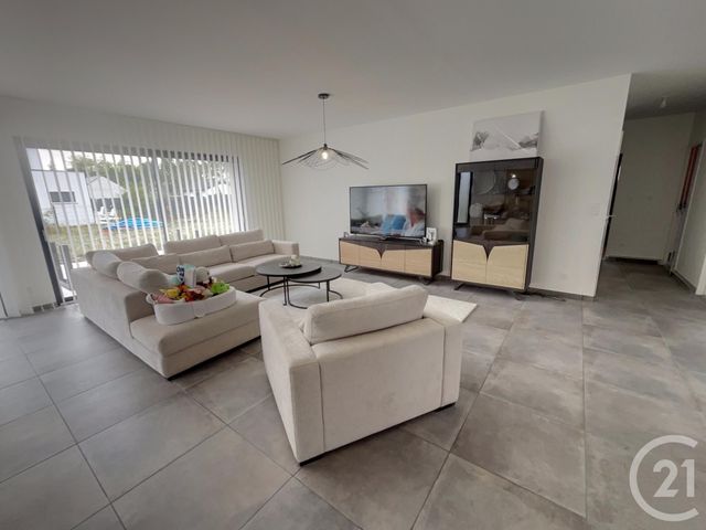 maison à vendre - 6 pièces - 202.85 m2 - ST AY - 45 - CENTRE - Century 21 Néré Immobilier