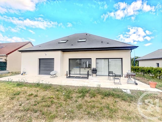 maison à vendre - 6 pièces - 202.85 m2 - ST AY - 45 - CENTRE - Century 21 Néré Immobilier