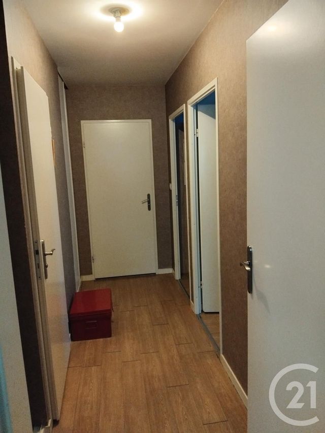 Appartement F3 à vendre - 3 pièces - 60.87 m2 - ORLEANS - 45 - CENTRE - Century 21 Néré Immobilier