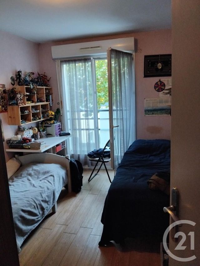 Appartement F3 à vendre - 3 pièces - 60.87 m2 - ORLEANS - 45 - CENTRE - Century 21 Néré Immobilier