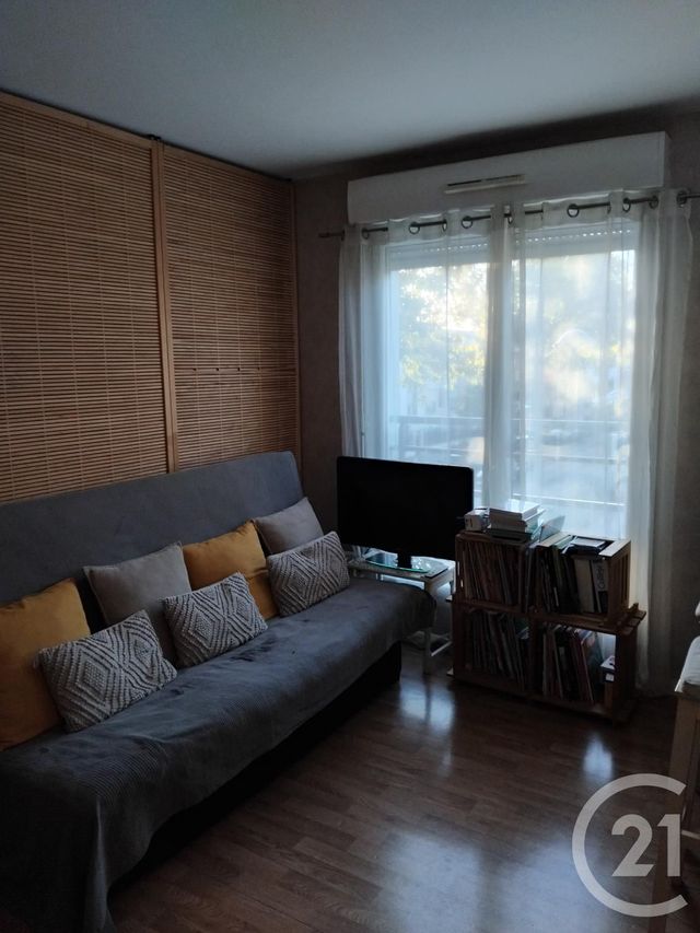 Appartement F3 à vendre - 3 pièces - 60.87 m2 - ORLEANS - 45 - CENTRE - Century 21 Néré Immobilier