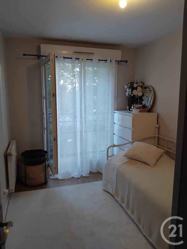 Appartement F3 à vendre - 3 pièces - 60.87 m2 - ORLEANS - 45 - CENTRE - Century 21 Néré Immobilier