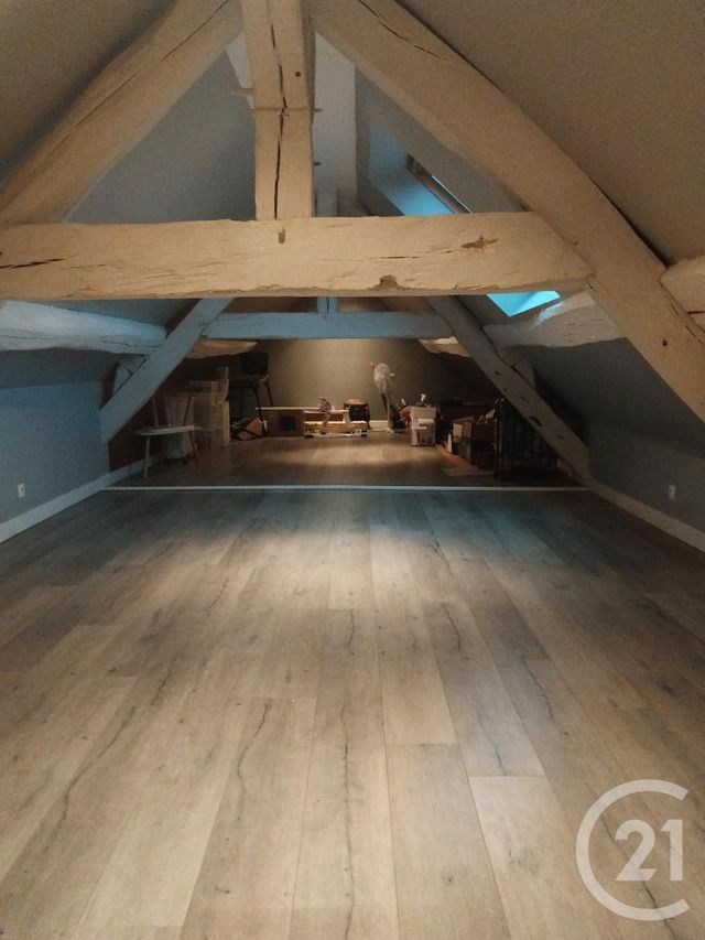 Appartement à vendre - 5 pièces - 116.23 m2 - MAREAU AUX PRES - 45 - CENTRE - Century 21 Néré Immobilier