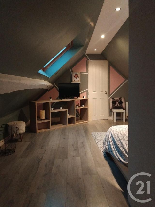 Appartement à vendre - 5 pièces - 116.23 m2 - MAREAU AUX PRES - 45 - CENTRE - Century 21 Néré Immobilier