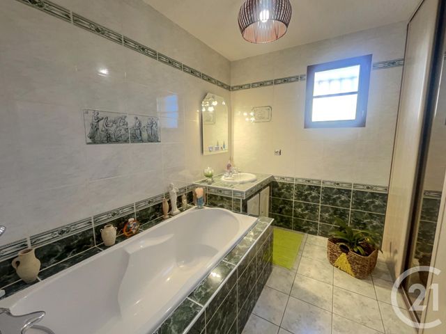 maison à vendre - 6 pièces - 123.17 m2 - MEUNG SUR LOIRE - 45 - CENTRE - Century 21 Néré Immobilier