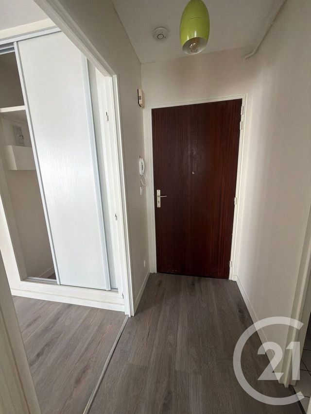 Appartement F2 à vendre - 2 pièces - 40.01 m2 - ORLEANS - 45 - CENTRE - Century 21 Néré Immobilier