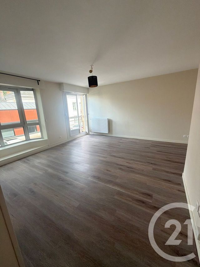 Appartement F2 à vendre - 2 pièces - 40.01 m2 - ORLEANS - 45 - CENTRE - Century 21 Néré Immobilier