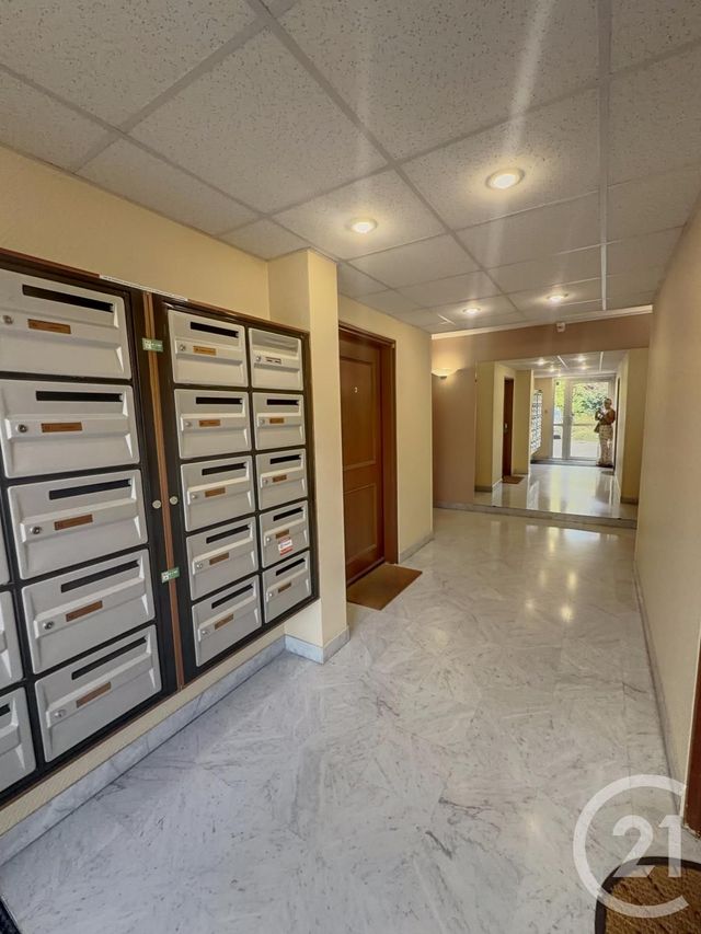 Appartement F2 à vendre - 2 pièces - 40.01 m2 - ORLEANS - 45 - CENTRE - Century 21 Néré Immobilier